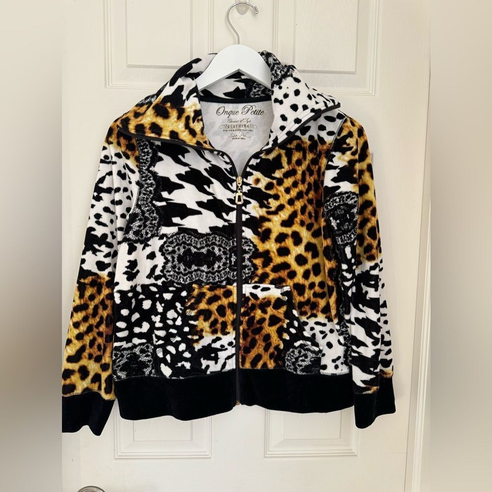 Gold and black zip up petite large